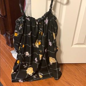 Straps and off the shoulder